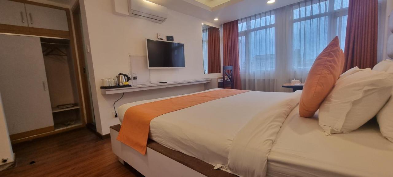 Durbar Hotel & Residence Катманду Экстерьер фото