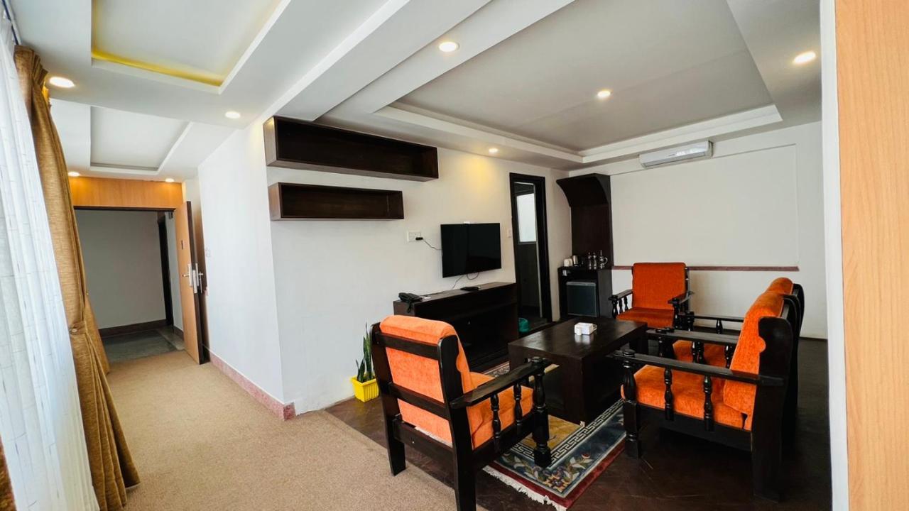 Durbar Hotel & Residence Катманду Экстерьер фото